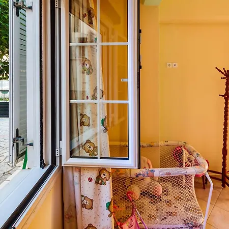 On The - Akroyali Family