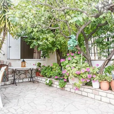 Διαμέρισμα On The - Akroyali Family