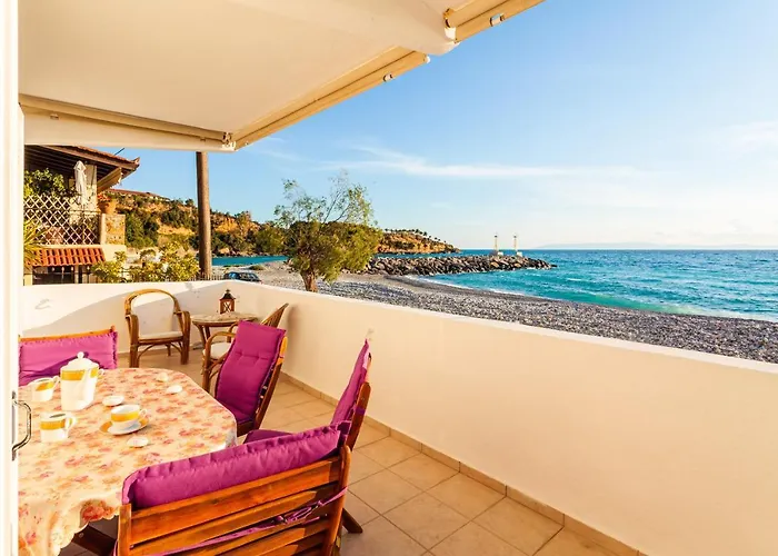 Διαμέρισμα On The - Akroyali Family